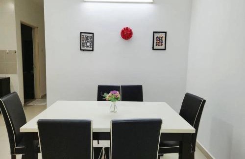 Ipoh House | IPOH BOTANI bauhaus 17pax/4BR/mahjong/tv box