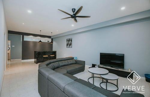 Hulu Kinta House | Ipoh Lazy Private Club House 4B3B by Verve 14 pax