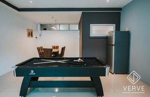 Hulu Kinta House | Ipoh Lazy Private Club House 4B3B by Verve 14 pax