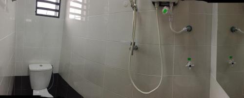 Guntong House | Ipoh TZY's Homestay