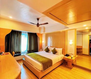 Phaltan Hotel | Ira Navi Mumbai