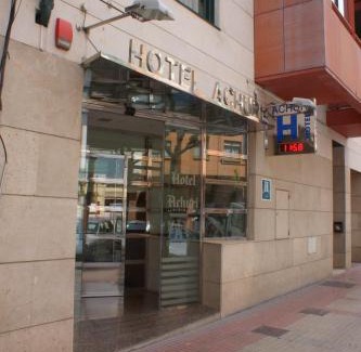 Miranda de Ebro Hotel | IRAIPE Achuri Auto Check-in