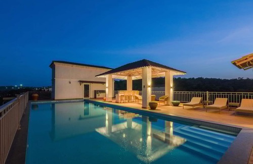 Marra Apartment | Irene Altezza by Hireavilla -2br w Pool in Pilerne