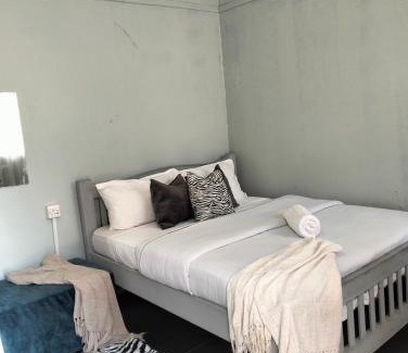 Kitale House | Irenes cozy room