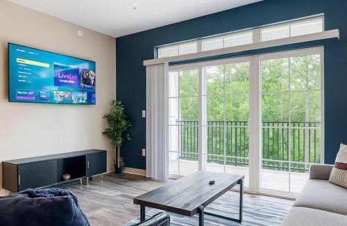 Whitestown Apartment | IRIE Living Divine Kg 2bd Gym Pool Brand New
