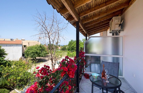 Agios Gordios Apartment | Irini studio for 2, central location and 5 minutes walk from the sandy beach