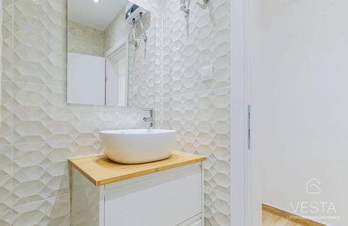 Haniotis Apartment | Iris 2-bdrm Suite in Chanioti, 150m to beach