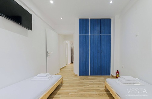 Haniotis Apartment | Iris 2-bdrm Suite in Chanioti, 150m to beach