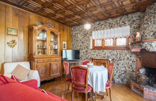 Ballabio Apartment | IRIS - Relaxing Alpine Getaway at Ballabio