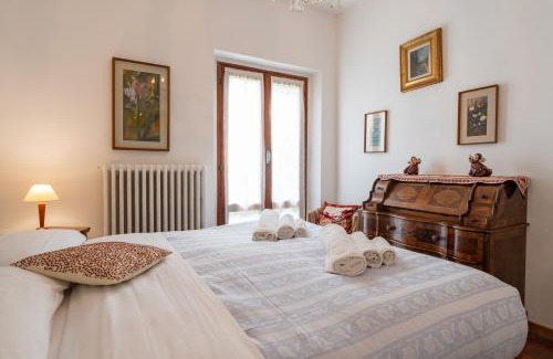 Ballabio Apartment | IRIS - Relaxing Alpine Getaway at Ballabio