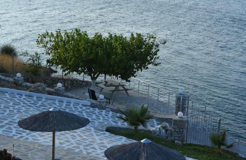 Monastiraki Apartment | Iris Villas