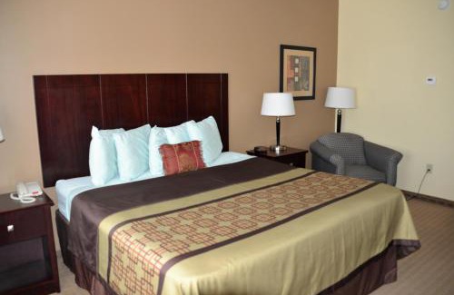 Lazbuddie Hotel | Irish Inn and Suites