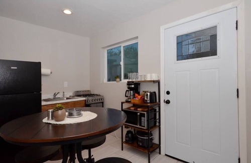 Iron Horse House | Iron Horse Carriage Home & Parking