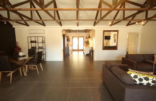 Mintaro Bed & Breakfast | Irongate Studio B&B