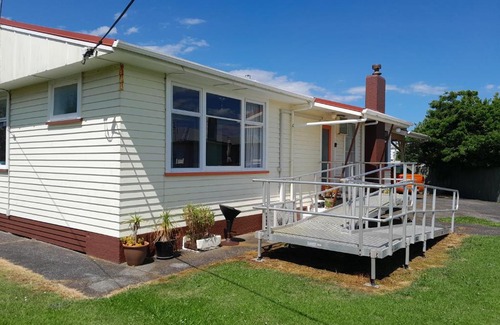 Patea House | Ironsands Cottage