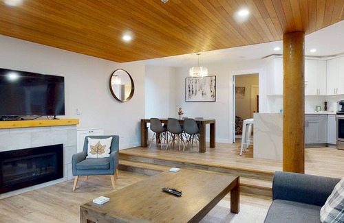 Blueberry Hill Apartment | Ironwoods on Blueberry Hill Whistler