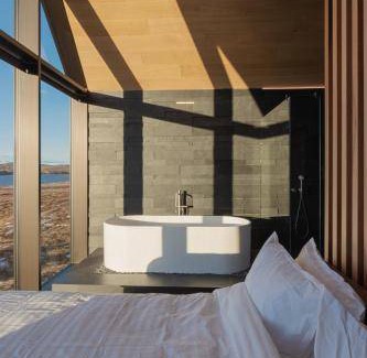 Selfoss Cabin | 60 m² Lodge ∙ 2 guests