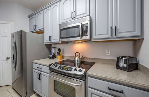 Orlando Apartment | IS3-203 Lakefront unit Vista Cay
