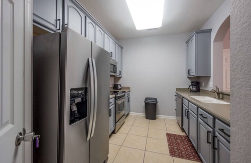 Orlando Apartment | IS3-203 Lakefront unit Vista Cay