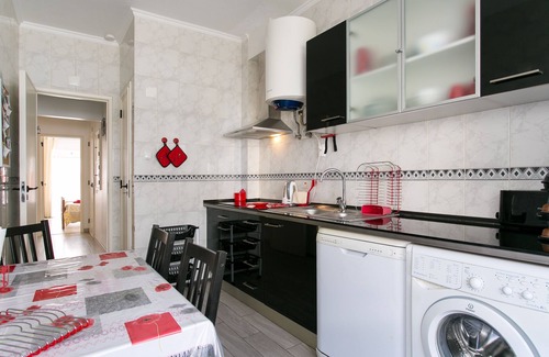 Algueirao - Mem Martins Apartment | Isabel Dream IV, 400m from the train, 4 Km from Sintra.
