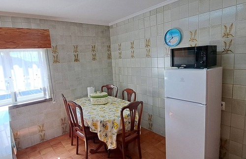 Algueirao - Mem Martins Apartment | Isabel Dream V, 200m from the train, 5 Km from SINTRA.