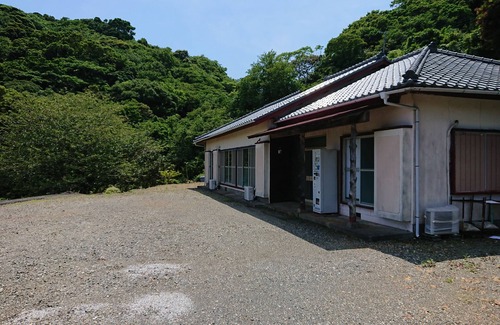 Shirahama House | Isaburou