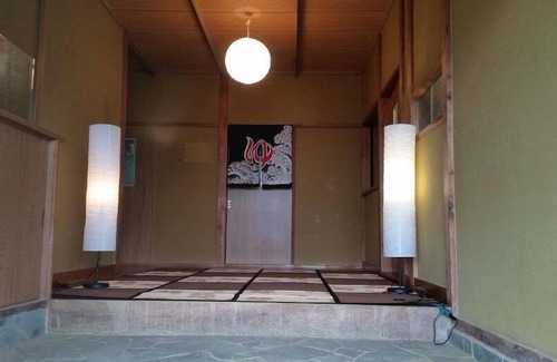 Shirahama House | Isaburou