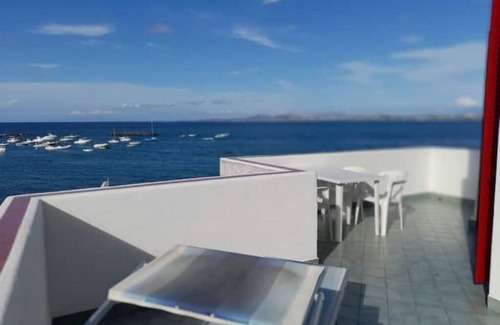 Ischia Porto Apartment | Ischia Porto Centralissimo con Terrazzo sul Mare