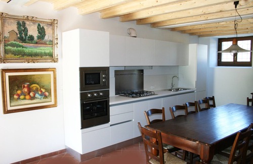 Valeggio sul Mincio Apartment | Isidoro: tasteful apartment, surrounded by greenery, quiet