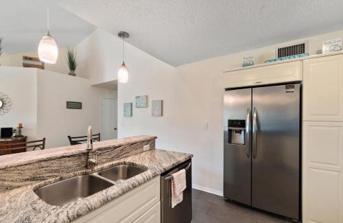 Isla del Sol House | Isla Del Sol Vista Verde East 2 212 2 BD 2 BA