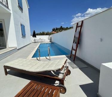 Nerezise Villa | Island Brac - Villa Vita