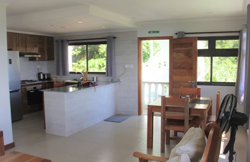 Anse Royale House | Island Cove (Sea View)