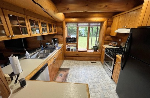 Bois Blanc Island Cabin | Island Getaway on BBI - Beautiful Log Home with Sandy Beachfront on Lake Huron