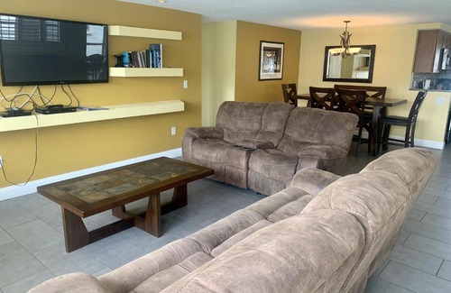 Siesta Key Villa | Island House Beach Resort 1