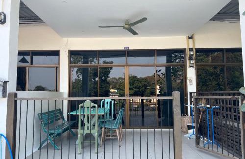 Rayong House | Island House Rentals 40