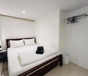 Rayong House | Island House Rentals 46
