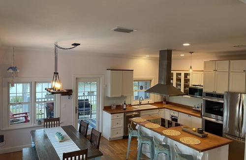 Terra Ceia House | Island Sanctuary and Retreat - Secluded waterfront home on historic island