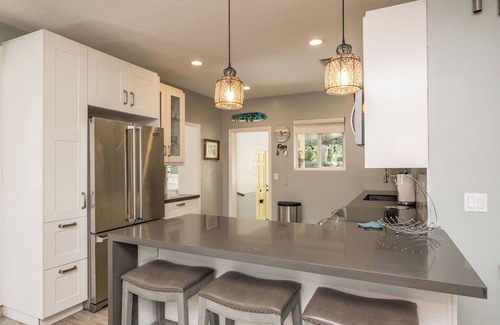 Midtown House | ISLAND SANCTUARY KEY WEST - 3 Bedroom/2 Bathroom with Pool and Parking!