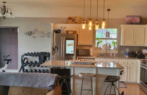 Maurepas Cottage | "Island Time" Riverfront cottage