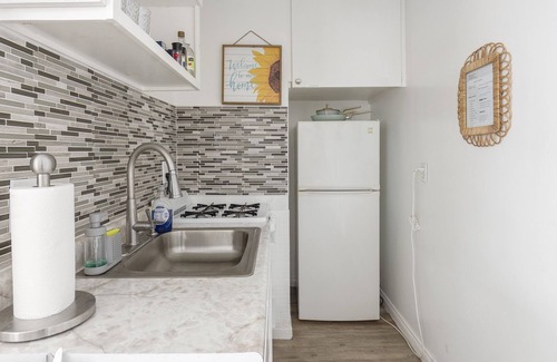 Belmont Shore Apartment | Island Vibes -1bedroom in the heart of Long Beach (Belmont Shore)