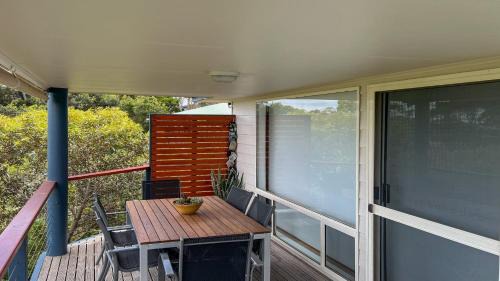 Lake Wangary House | Island View 1