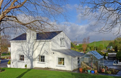 Bantry Ski Chalet | Island View Holiday Cottage