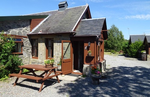 Kingussie House | Islay Cottage, Meadowside, Kincraig, near Kingussie