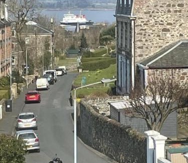 Rothesay Apartment | Isle of Bute Blissful Retreat- Stunning 3 Bed Flat