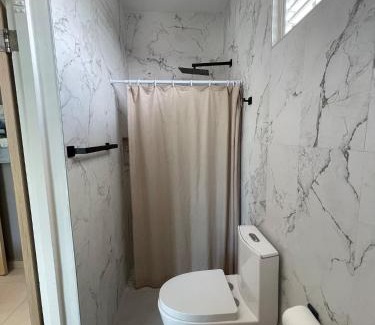 Ocean Park Apartment | Ismael Rivera Estrella Ocean Park 3bd 2b