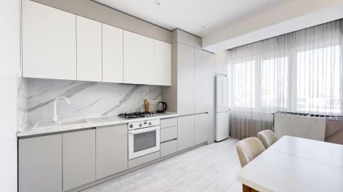 Chisinau Apartment | Ismail Premier Luxe