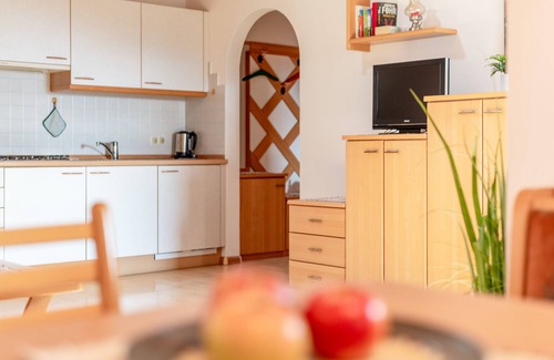 Caldaro Sulla Strada del Vino Apartment | 729C Apartments Haus Weinberg