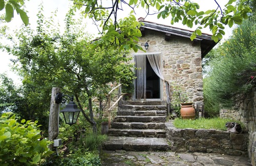 Vicchio Apartment | Apartment the crocodile feel the nature