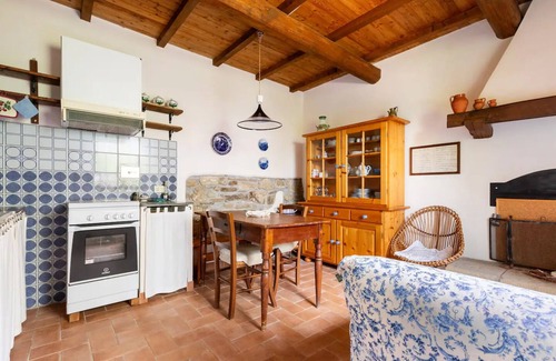 Vicchio Apartment | Apartment the Fireplace a relax oasis near Florence