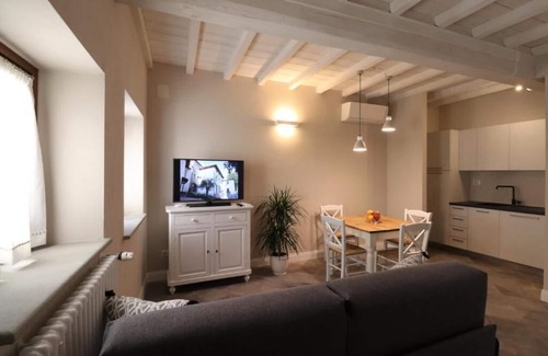 Dicomano Apartment | One-Bedroom Apartment - Villa 3